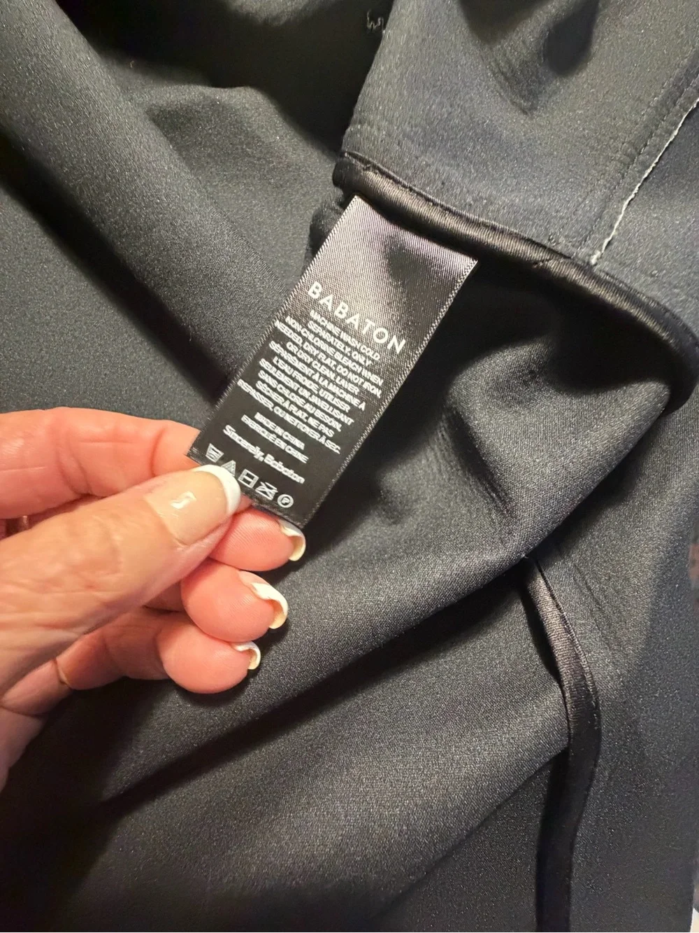 Aritzia babaton pelli